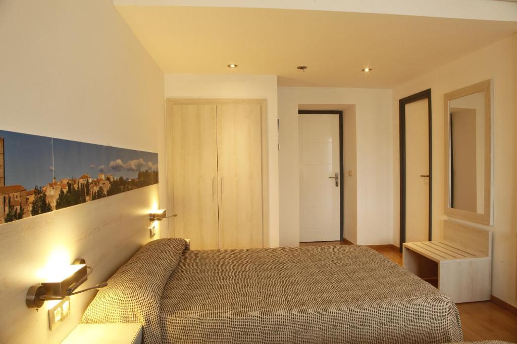 Hotel Canet Castello  D'Empuries Cameră foto